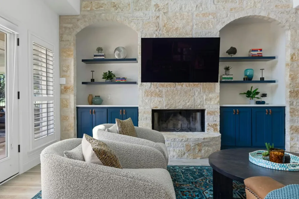 220 Sundance Trail Dripping Springs, TX 78620