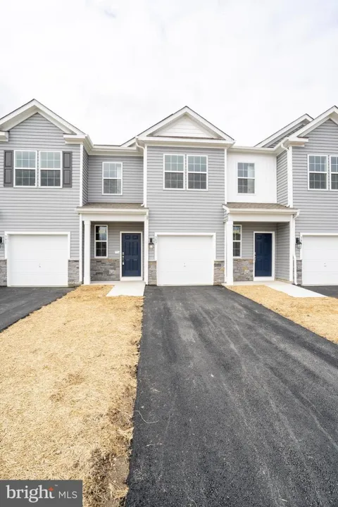 387 MAZZEO DRIVE