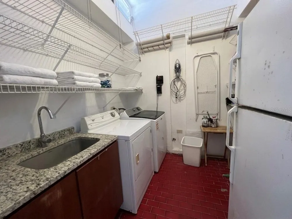 I 25 VILLA CAPARRA NOR Guaynabo, PR 00968