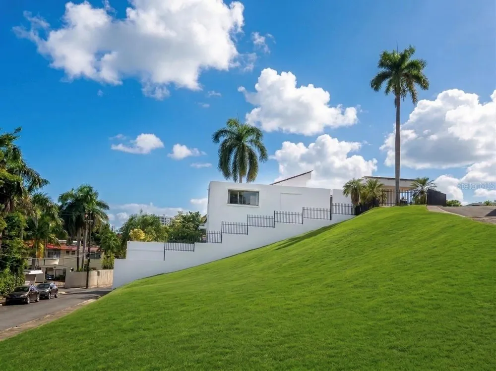 I 25 VILLA CAPARRA NOR Guaynabo, PR 00968