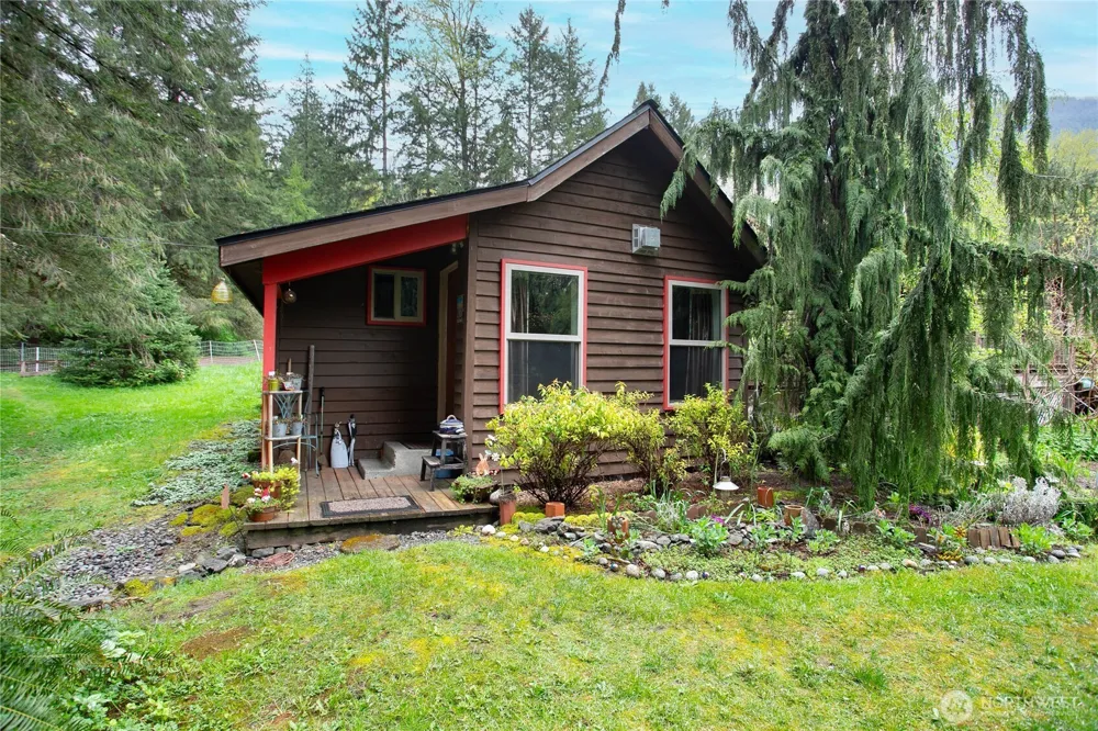 50271 State Route 20 Concrete, WA 98237