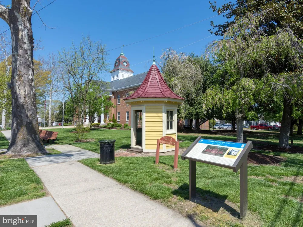 222 S 2ND STREET Denton, MD 21629