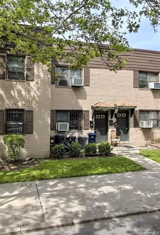 71-38 147th Street #27A Kew Garden Hills, NY 11367