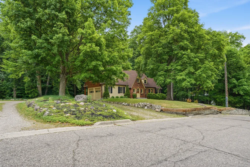 215 Hill Street Northville, MI 48167