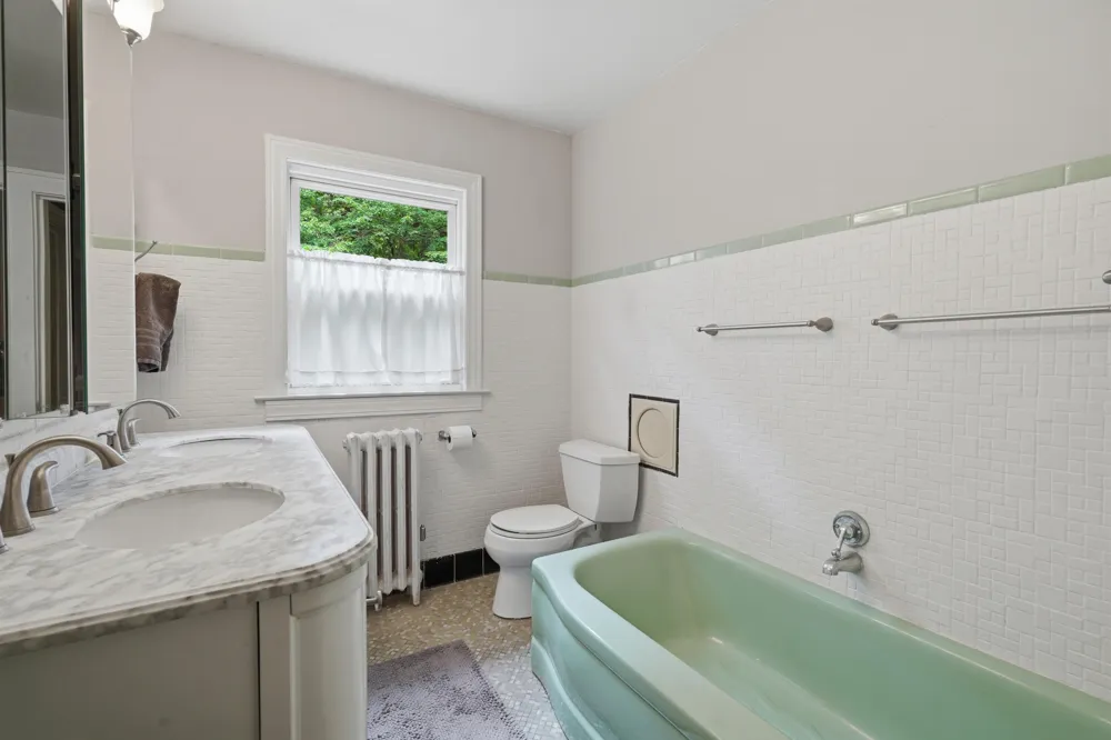 215 Hill Street Northville, MI 48167