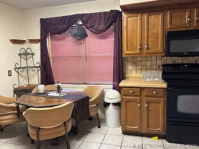 74128 Buckeye Road Wagoner, OK 74467
