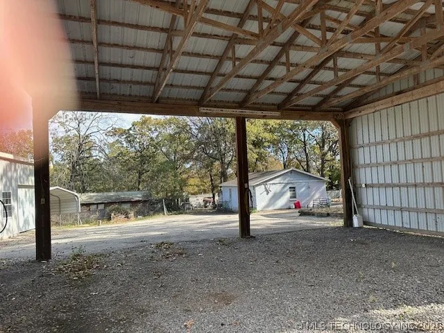 74128 Buckeye Road Wagoner, OK 74467