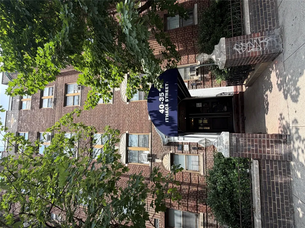 4035 Ithaca Street #4G Elmhurst, NY 11373