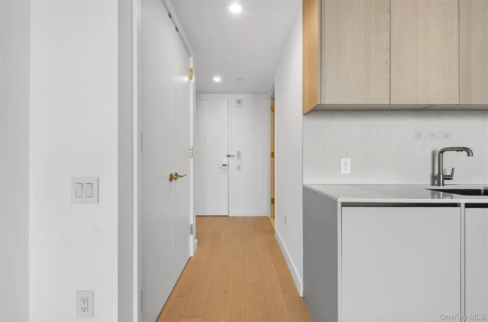 3 Court Square #5005 Long Island City, NY 11101