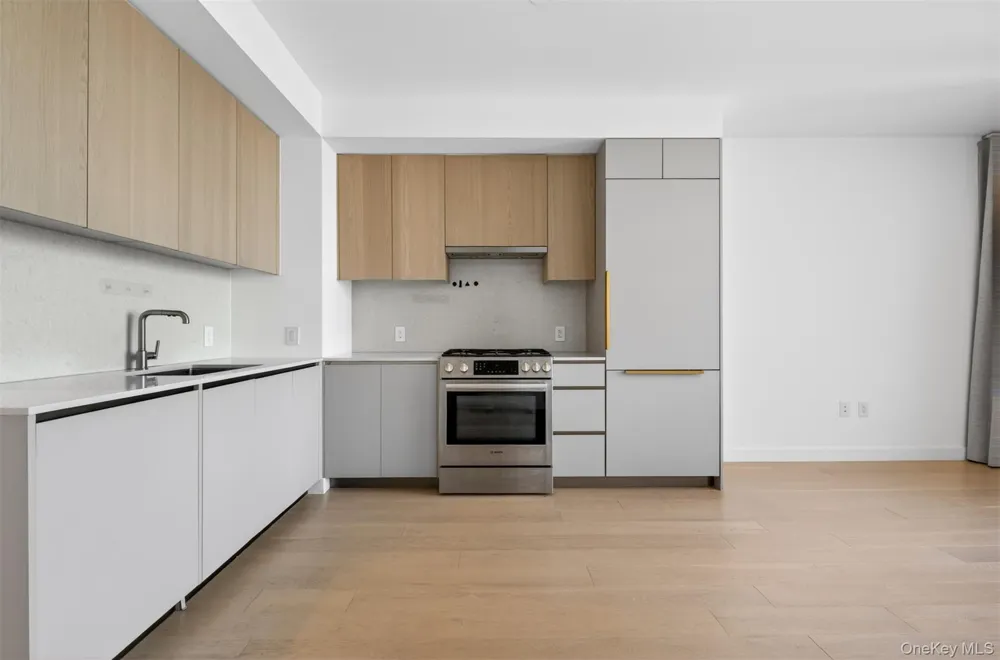 3 Court Square #5005 Long Island City, NY 11101