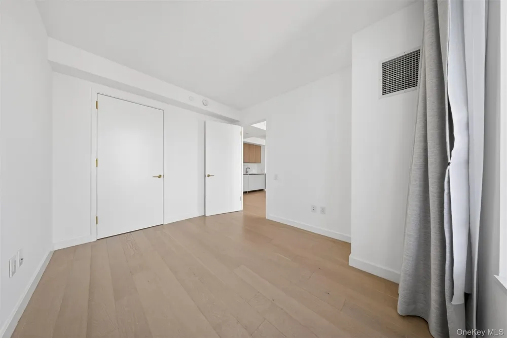 3 Court Square #5005 Long Island City, NY 11101