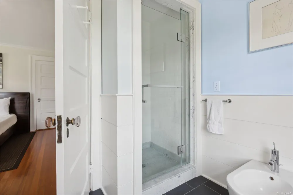 2803 Montauk Highway Bridgehampton, NY 11932