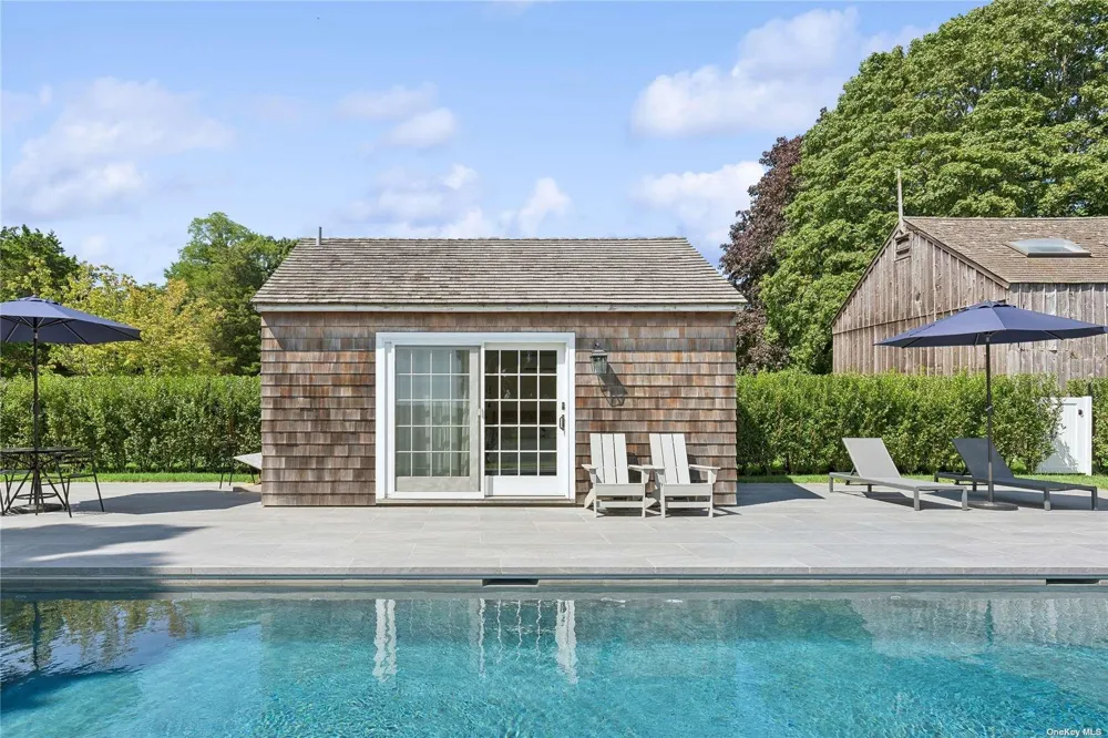 2803 Montauk Highway Bridgehampton, NY 11932