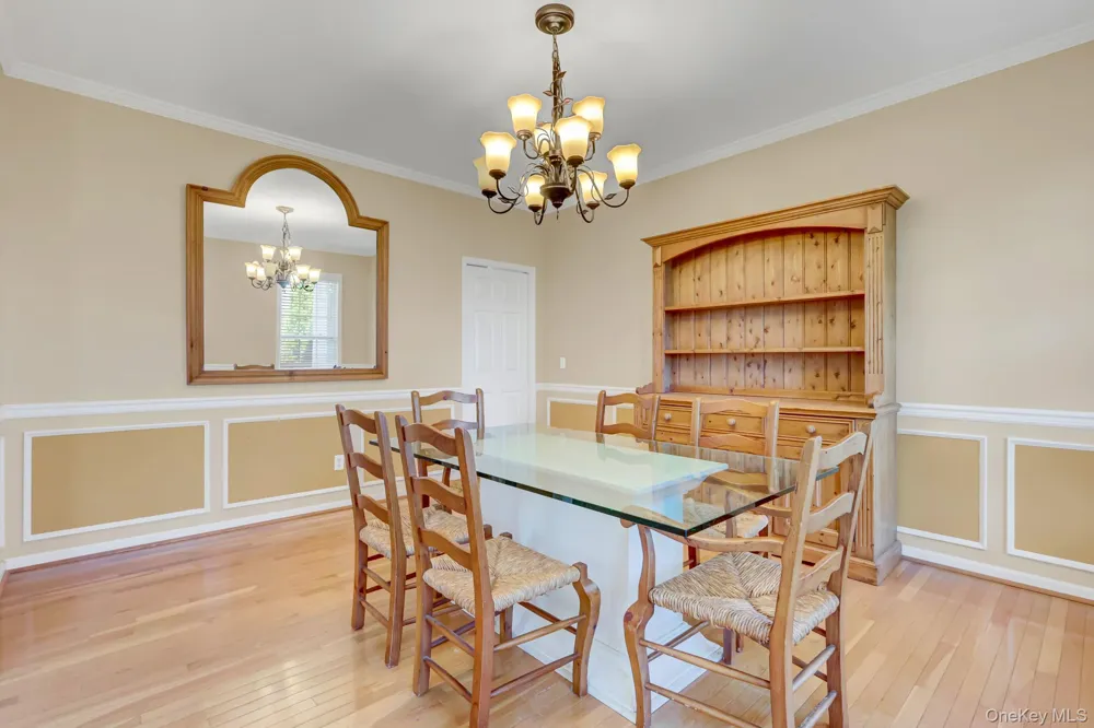 66 Canterbury Drive Wading River, NY 11792