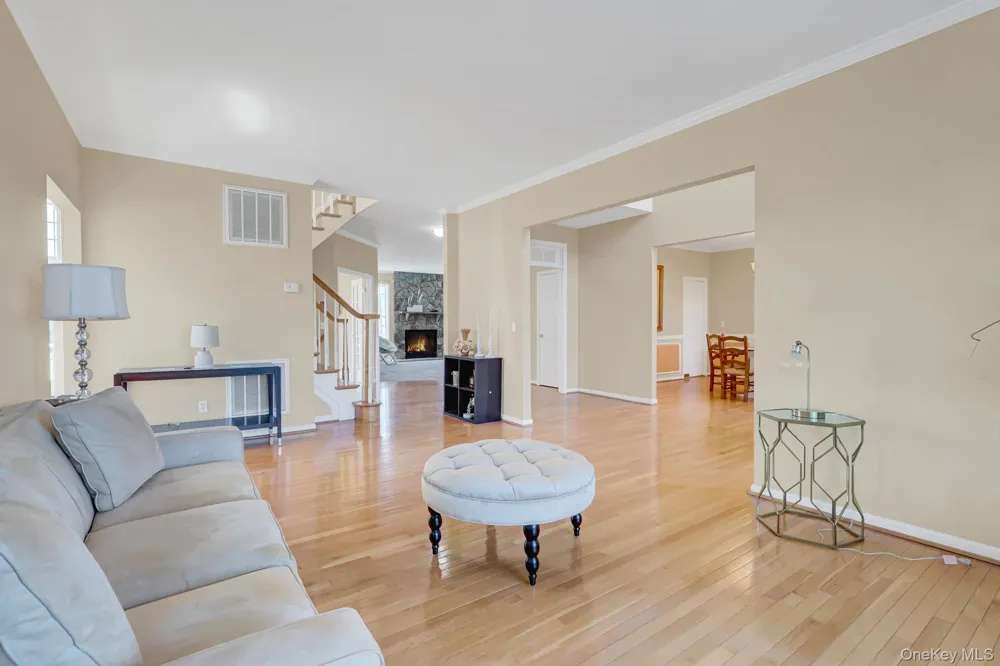 66 Canterbury Drive Wading River, NY 11792