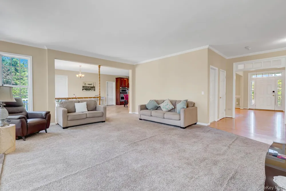 66 Canterbury Drive Wading River, NY 11792