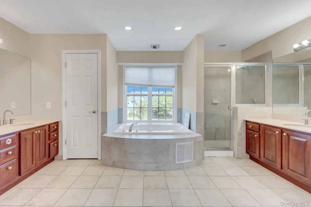 66 Canterbury Drive Wading River, NY 11792