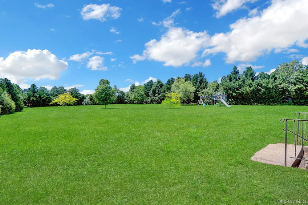 66 Canterbury Drive Wading River, NY 11792