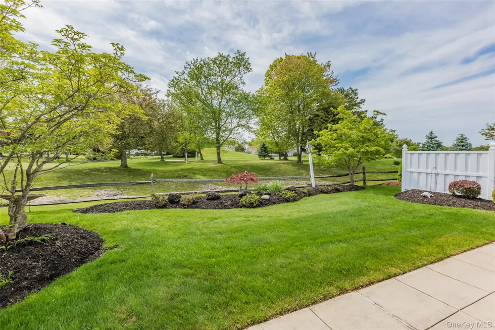 6 Julia Circle #6 Middle Island, NY 11953