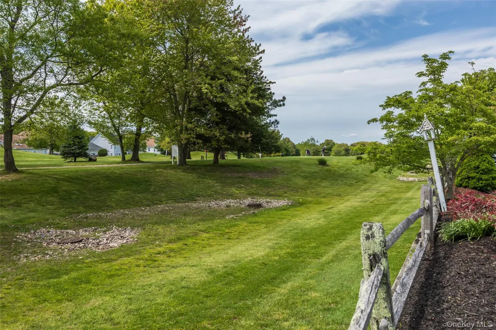6 Julia Circle #6 Middle Island, NY 11953