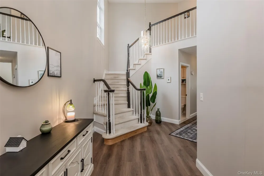 6 Julia Circle #6 Middle Island, NY 11953