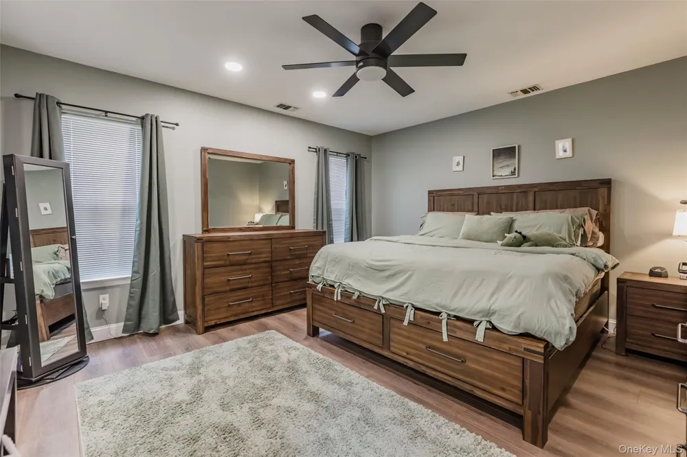 6 Julia Circle #6 Middle Island, NY 11953