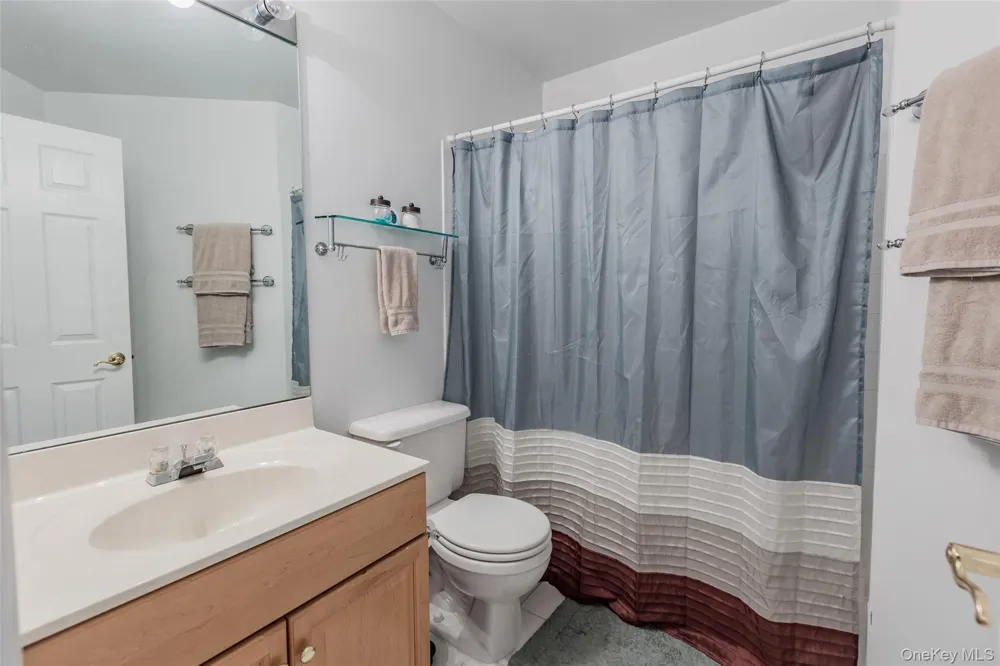 6 Julia Circle #6 Middle Island, NY 11953