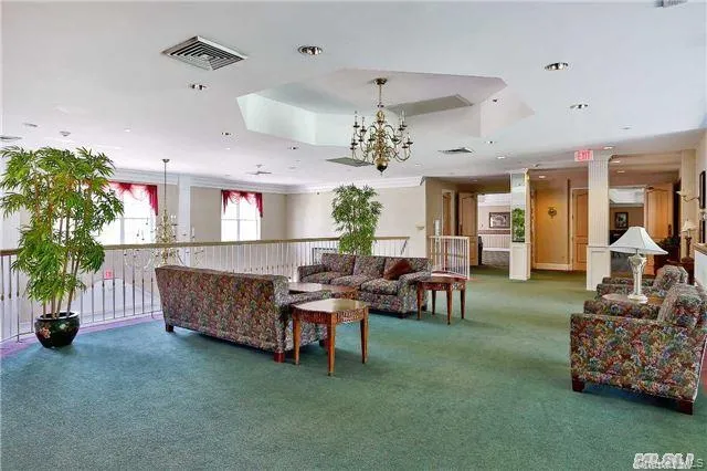 6 Julia Circle #6 Middle Island, NY 11953