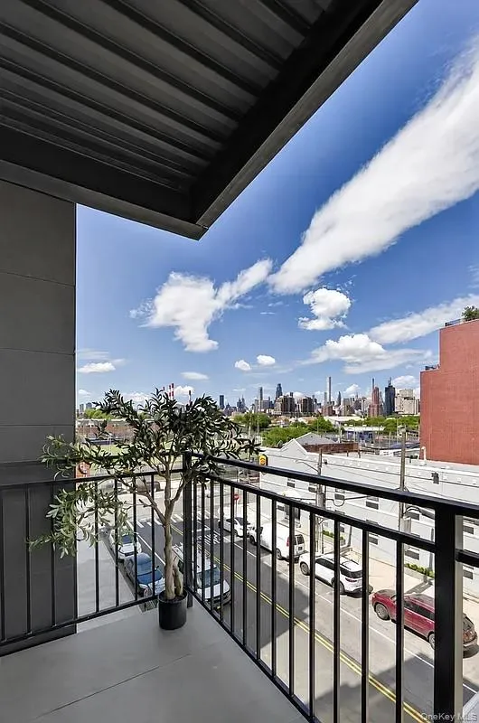 31-65 14th Street #3F Astoria, NY 11106