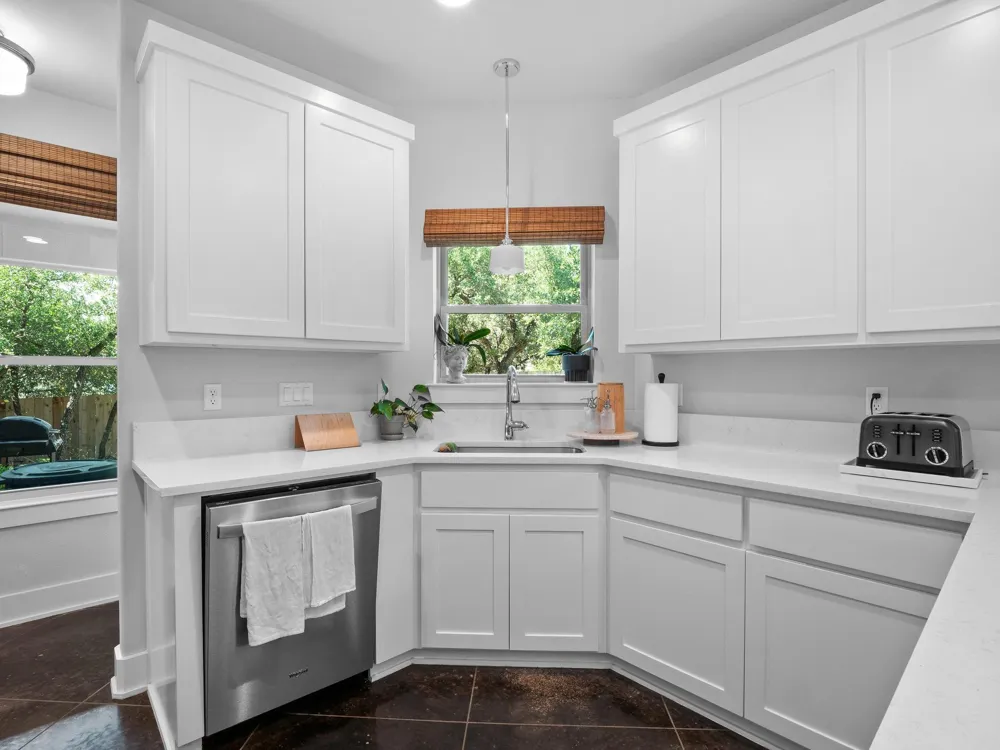 10103 Twin Lake Loop Dripping Springs, TX 78620