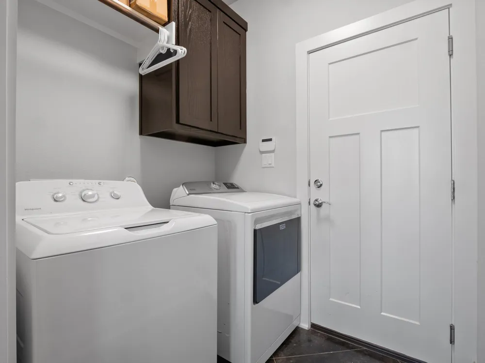 10103 Twin Lake Loop Dripping Springs, TX 78620