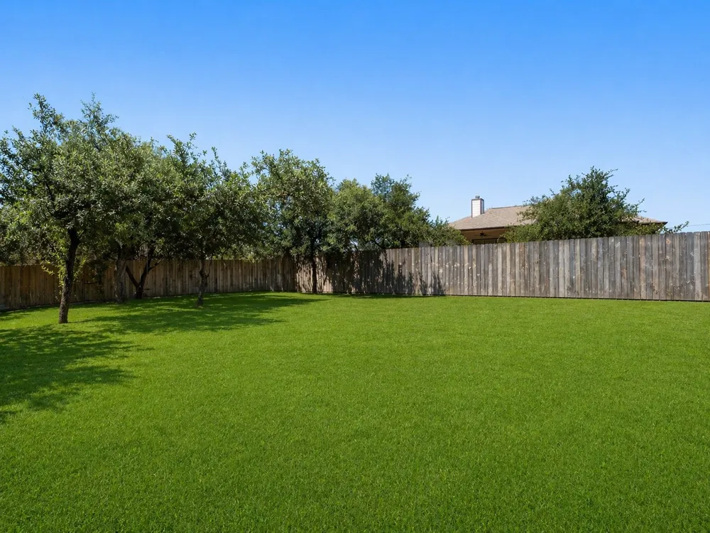 10103 Twin Lake Loop Dripping Springs, TX 78620