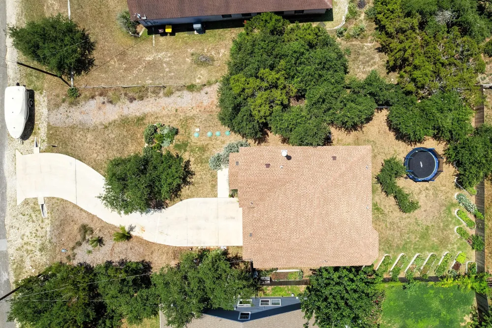 10103 Twin Lake Loop Dripping Springs, TX 78620