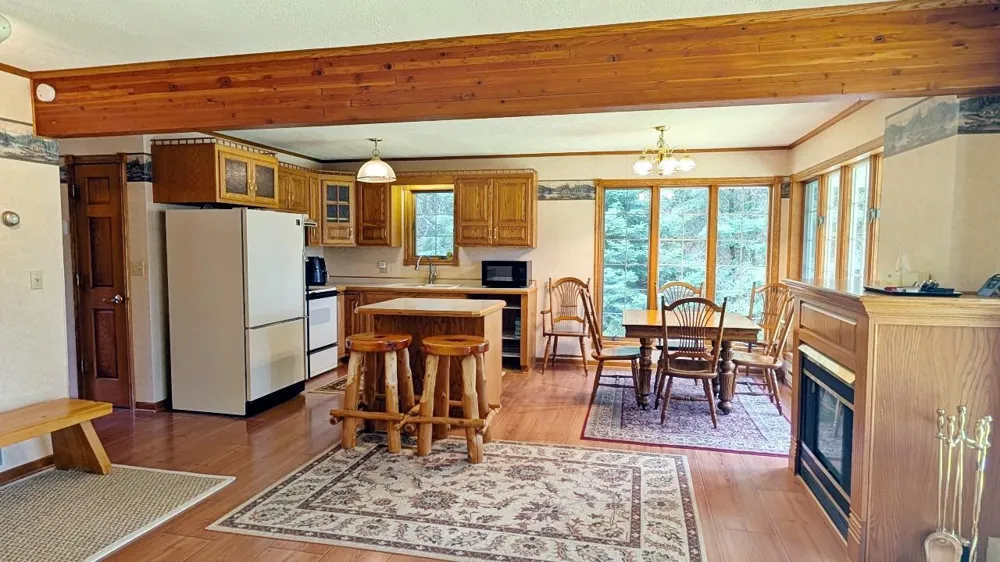 11770 Meadowbrook Road Cook, MN 55723