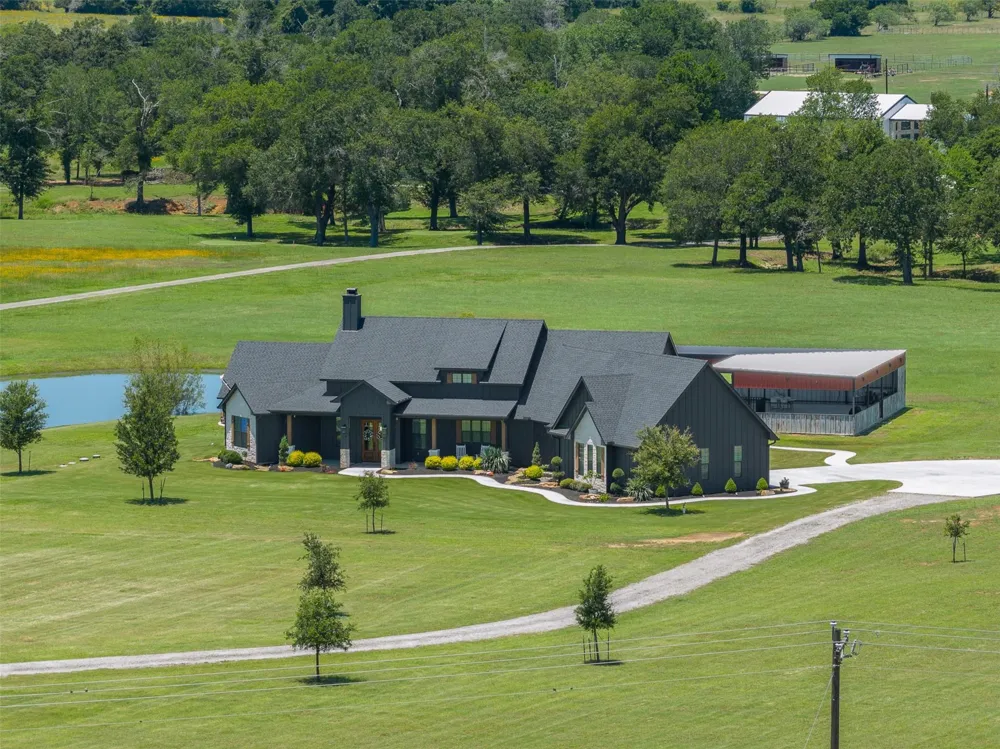 1981 County Road 202 Caldwell, TX 77836