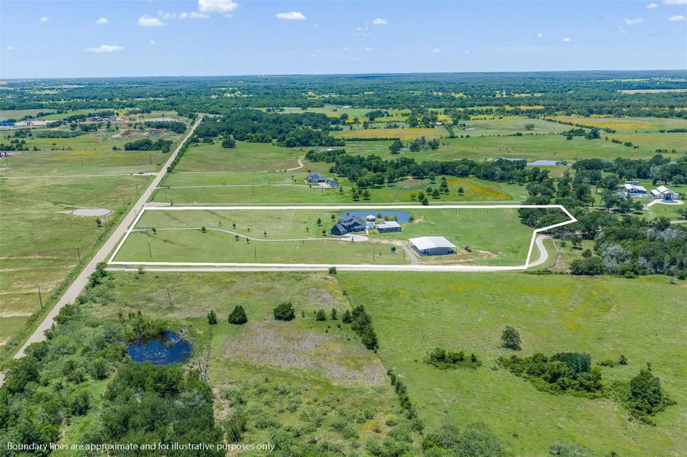 1981 County Road 202 Caldwell, TX 77836