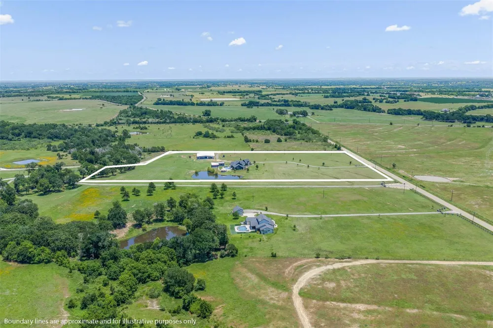 1981 County Road 202 Caldwell, TX 77836
