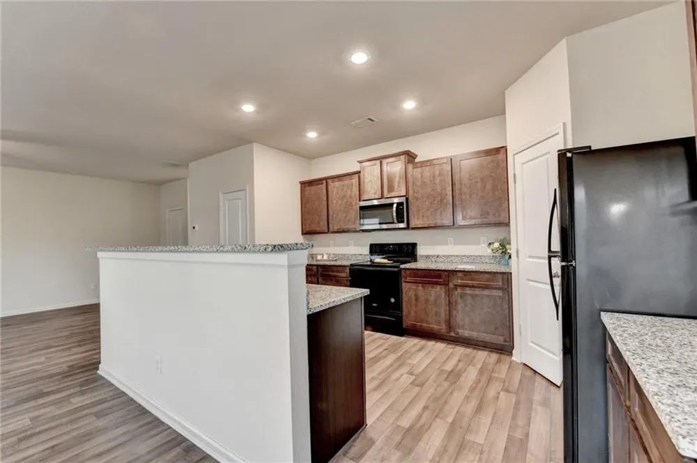 811 Independence Avenue Pendergrass, GA 30567