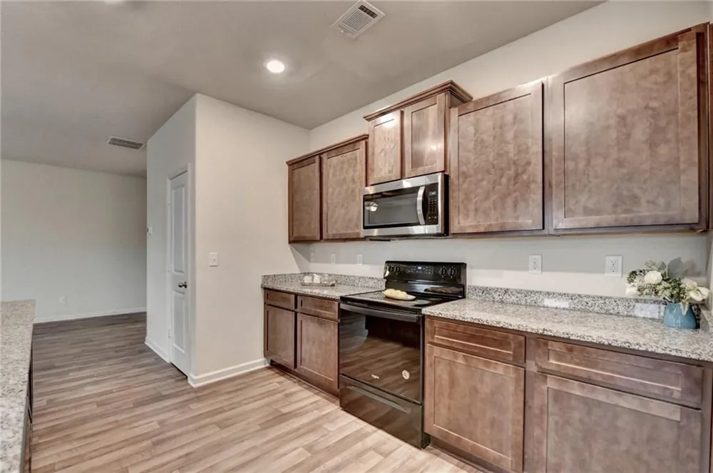 811 Independence Avenue Pendergrass, GA 30567