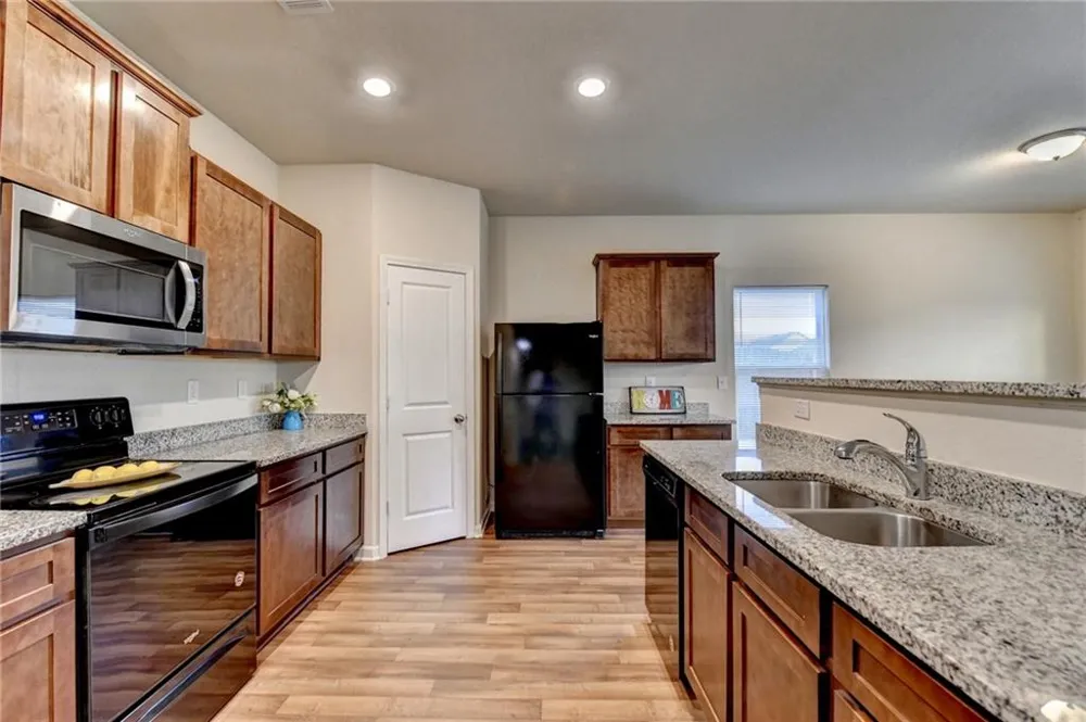 811 Independence Avenue Pendergrass, GA 30567