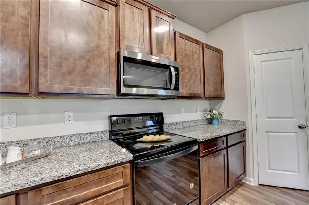 811 Independence Avenue Pendergrass, GA 30567