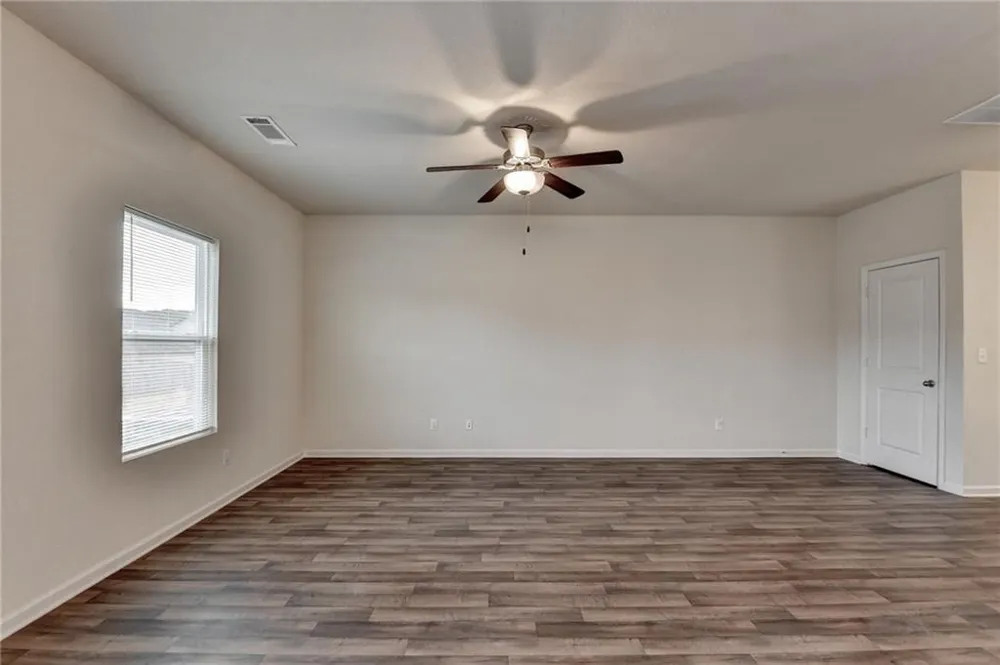 811 Independence Avenue Pendergrass, GA 30567
