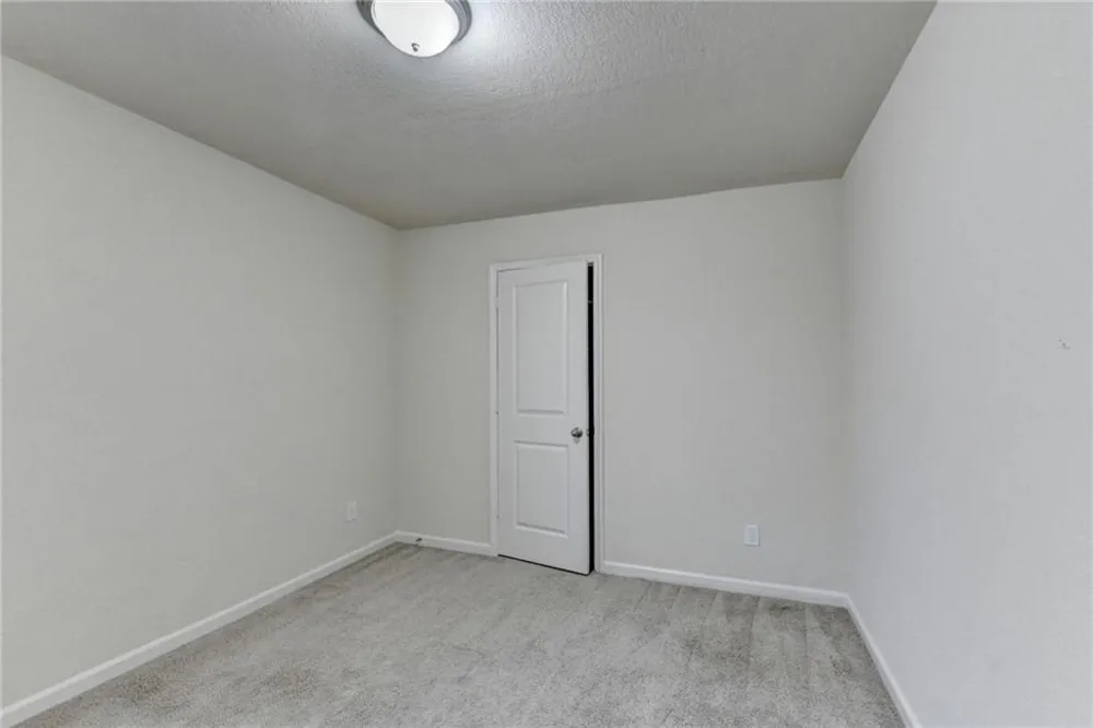 811 Independence Avenue Pendergrass, GA 30567