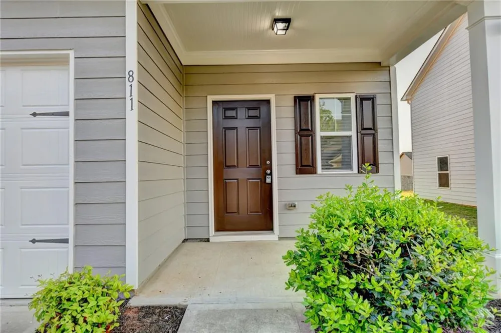 811 Independence Avenue Pendergrass, GA 30567