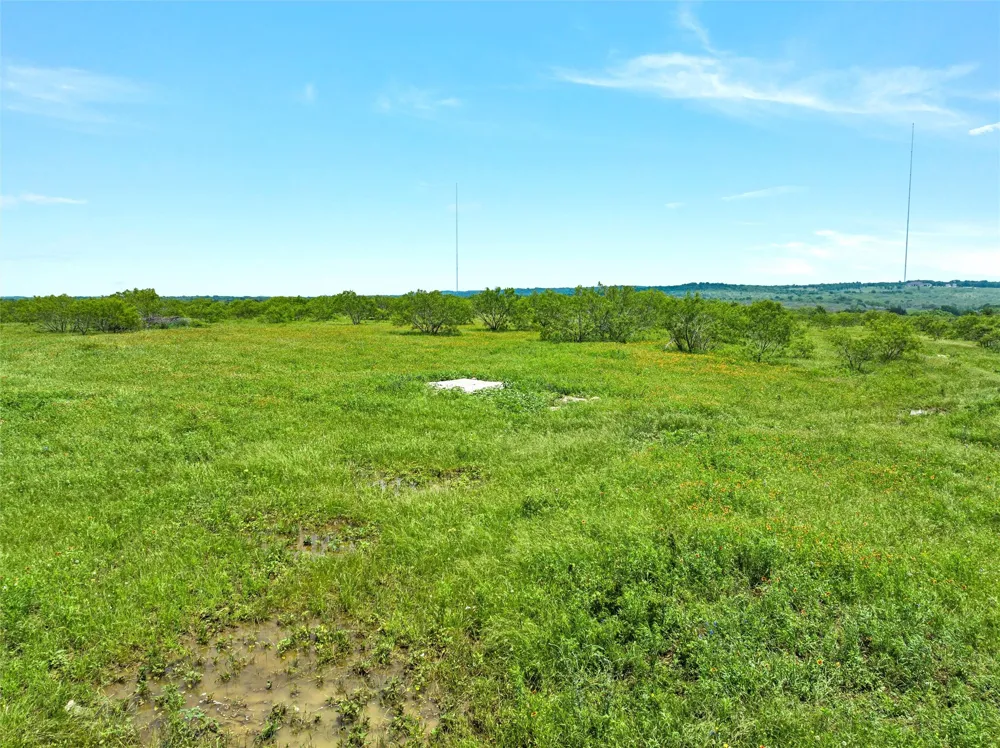 14 Tower Drive Moody, TX 76557
