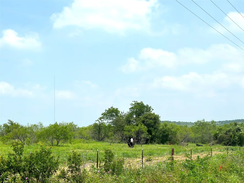 14 Tower Drive Moody, TX 76557