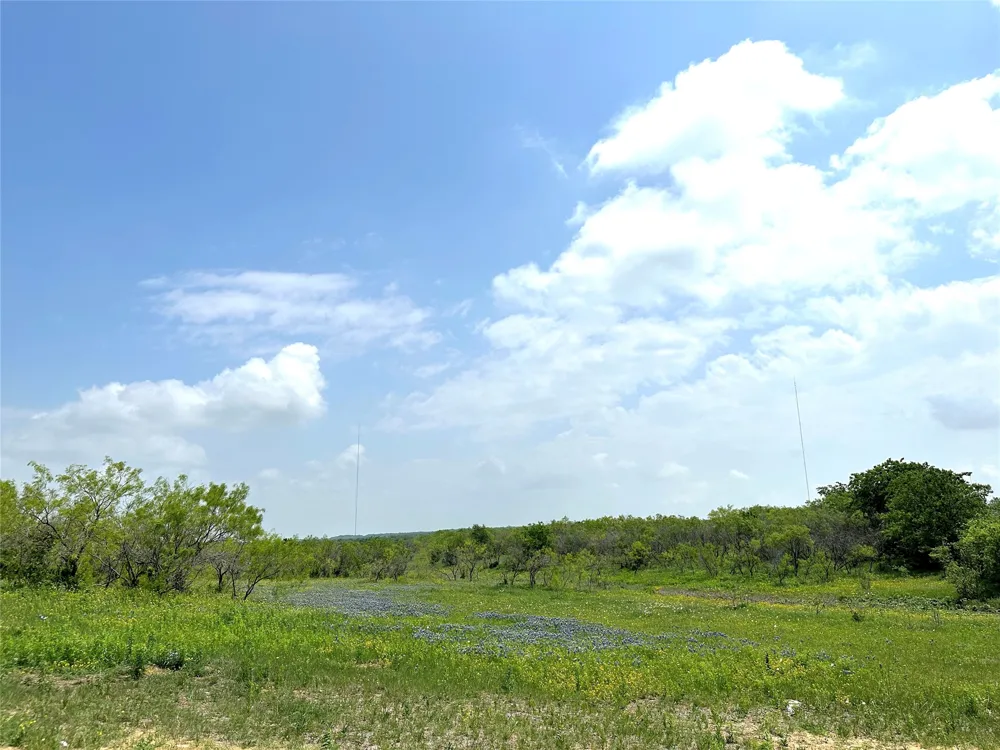 14 Tower Drive Moody, TX 76557