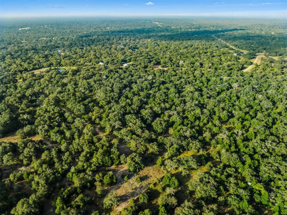 Red Oak Court Weimar, TX 78962