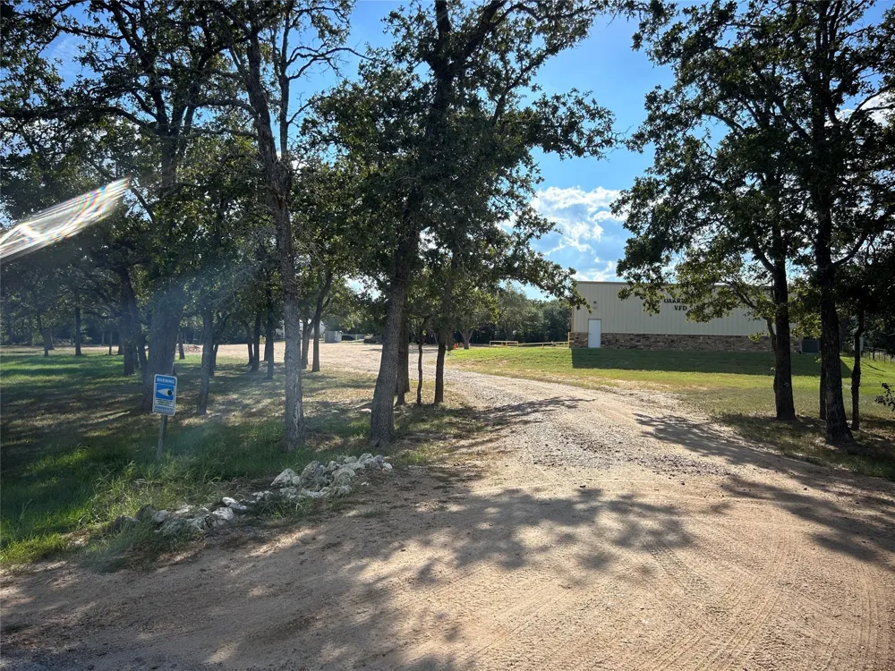 Red Oak Court Weimar, TX 78962