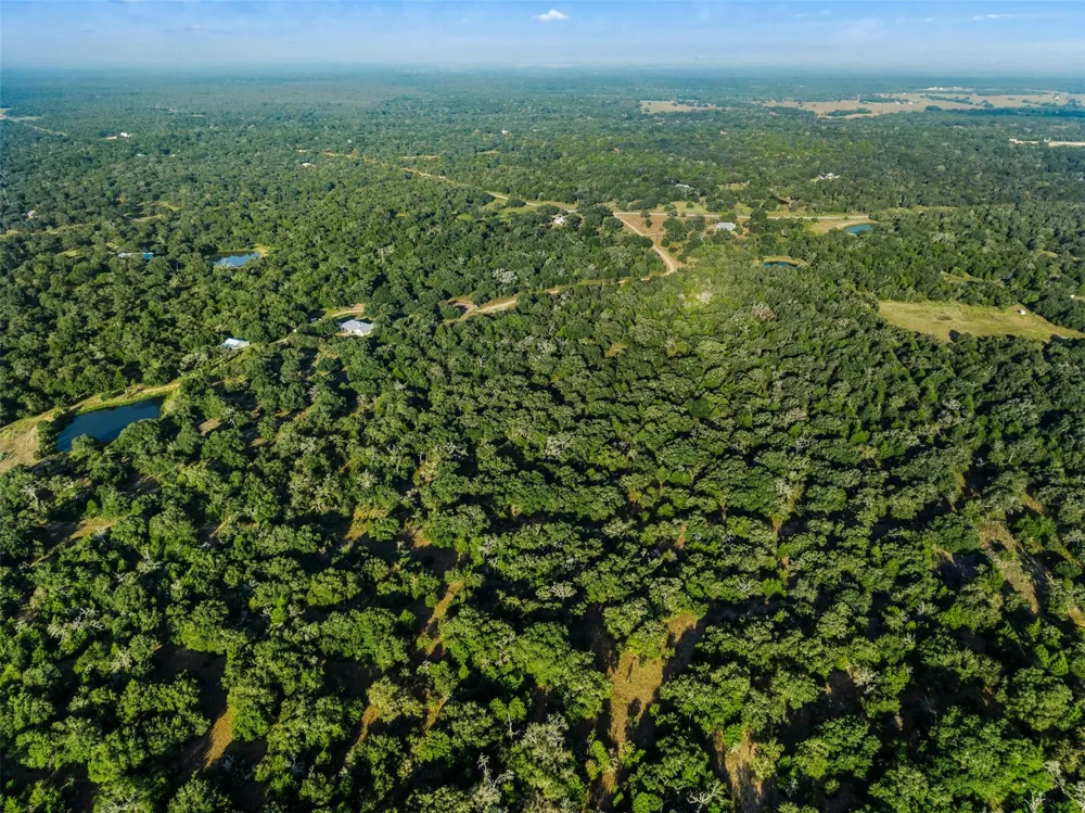 Red Oak Court Weimar, TX 78962